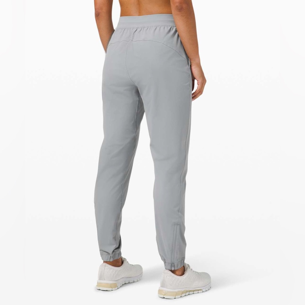 Lululemon rhino gray adapted state jogger 28”
